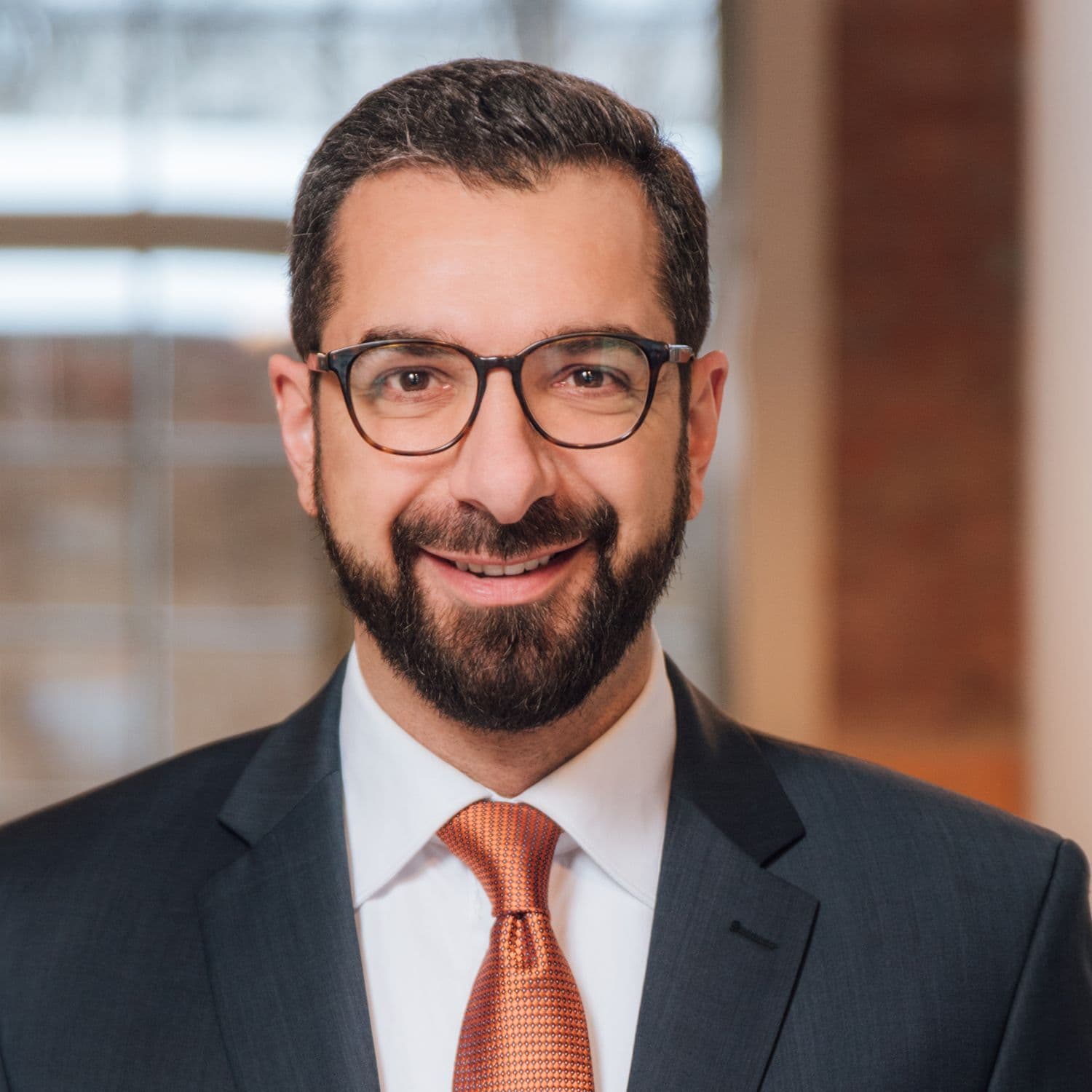 Portrait von Peter Zimmermann, Staatssekretär a.D. und Geschäftsführer von WOLFFBERG.