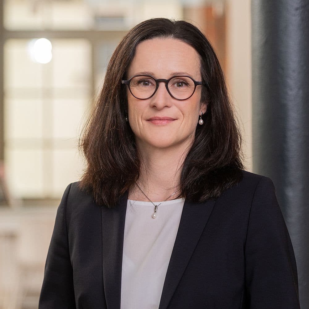 Portrait von Sandra Schneider, Geschäftsführerin von WOLFFBERG.